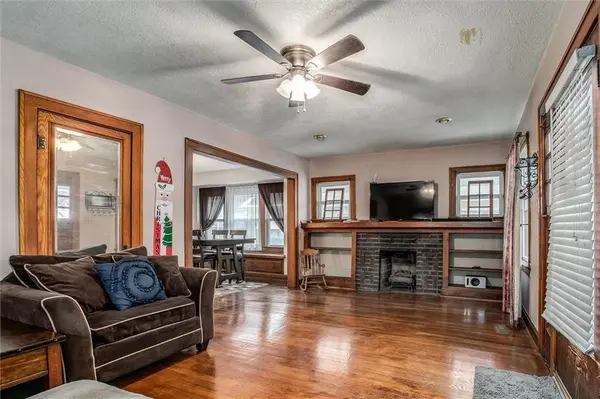 1908 ORVILLE RD, Kansas City, KS 66102