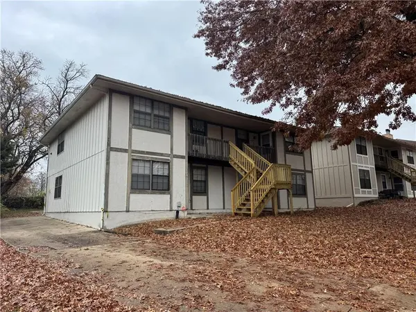 9108 E 85th ST, Raytown, MO 64138