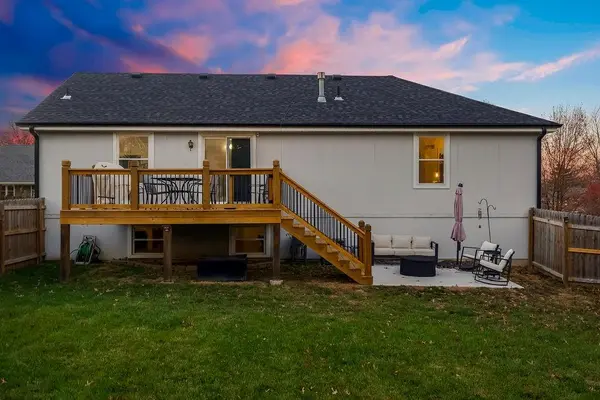12023 W 48th ST, Shawnee, KS 66216