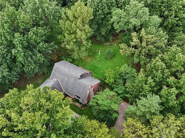 13000 Gammon RD, Lee's Summit, MO 64086