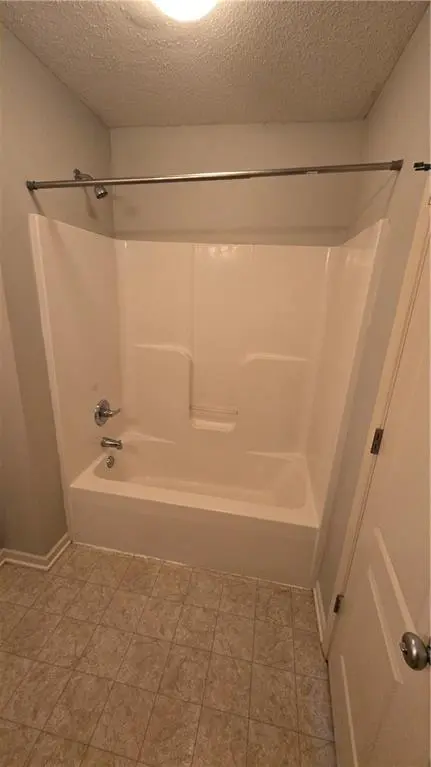 425 Hawthorne BLVD #4, Warrensburg, MO 64093