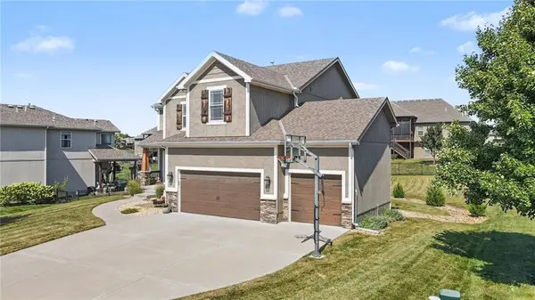 12725 N Overbrook DR, Platte City, MO 64079