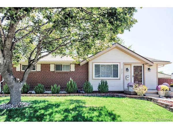 6034 S Milwaukee, Centennial, CO 80121