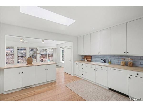8095 E Lehigh, Denver, CO 80237