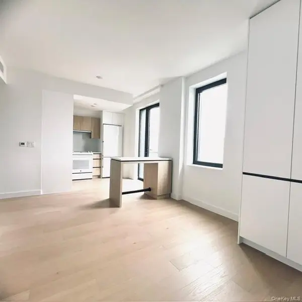 1807 66th ST #4D, Brooklyn, NY 11204
