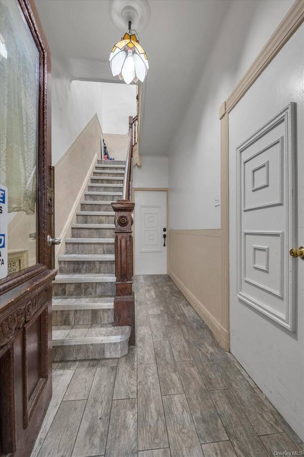 80 Van Siclen AVE, Brooklyn, NY 11207