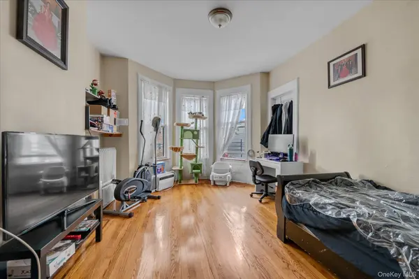 80 Van Siclen AVE, Brooklyn, NY 11207