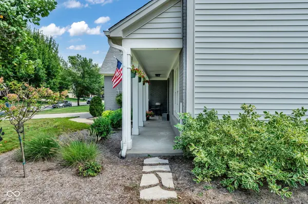 15068 Windsor LN, Noblesville, IN 46060