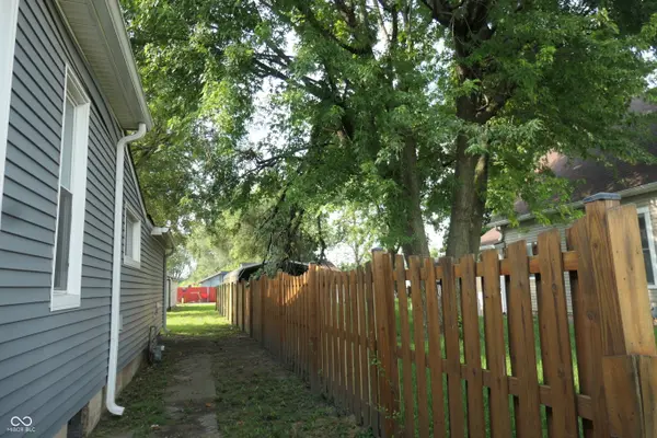 211 Wisconsin ST, Indianapolis, IN 46225