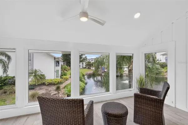 1130 W PEPPERTREE LN #118, Sarasota, FL 34242