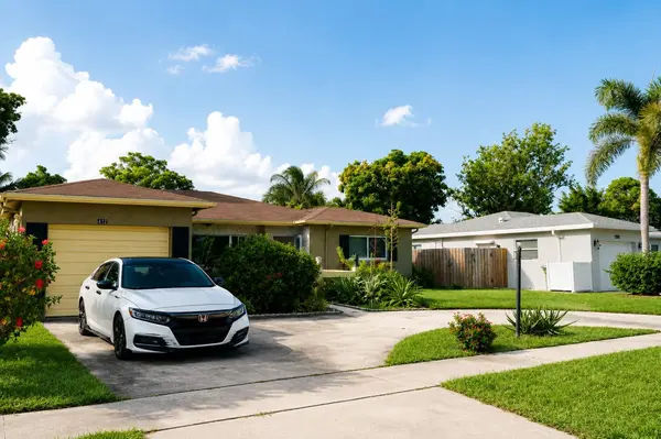 5160 SW 8TH ST, Margate, FL 33068