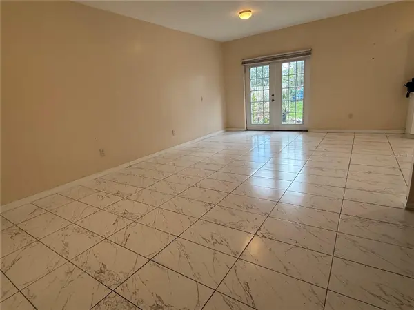 402 E MAPLE ST, Winter Garden, FL 34787