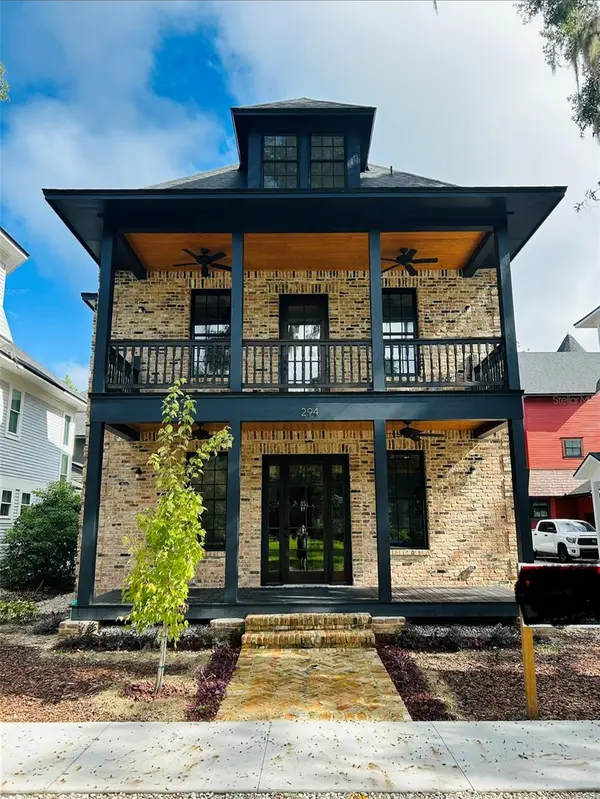 294 NW 12TH AVE, Gainesville, FL 32601