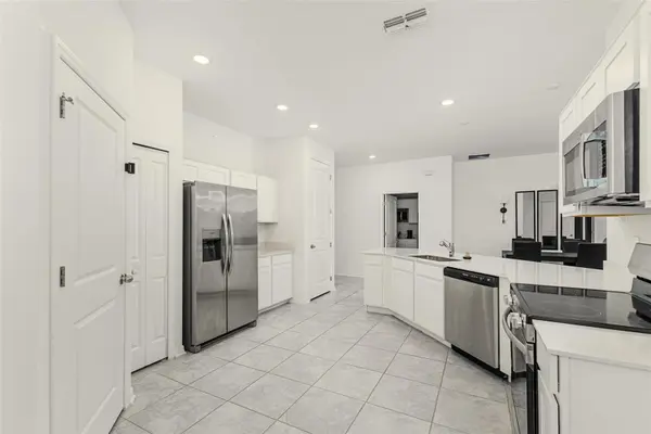 1228 TYLER LOOP, Winter Haven, FL 33884