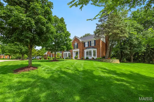 1803 Autumn Glen CT, Chesterfield, MO 63017