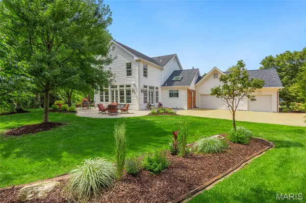 1803 Autumn Glen CT, Chesterfield, MO 63017