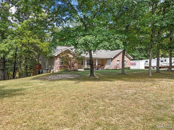 3325 Green DR, Festus, MO 63028
