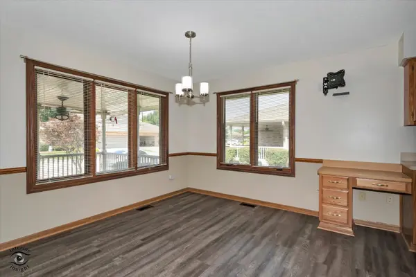 826 Deerpath LN, Elwood, IL 60421