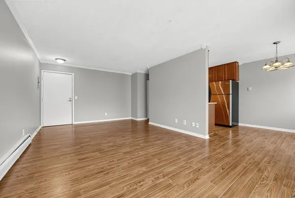 3540 Hennepin AVE #324, Minneapolis, MN 55408