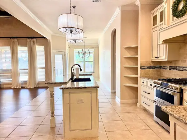 17100 Barcelona DR, Oklahoma City, OK 73170