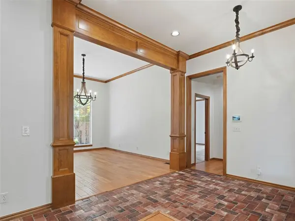 18108 San Mateo CT, Edmond, OK 73012
