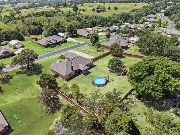 4160 Timberline TRL, Edmond, OK 73034