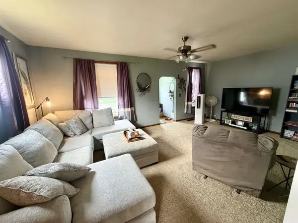 1516 SHERMAN ST, Marinette, WI 54143