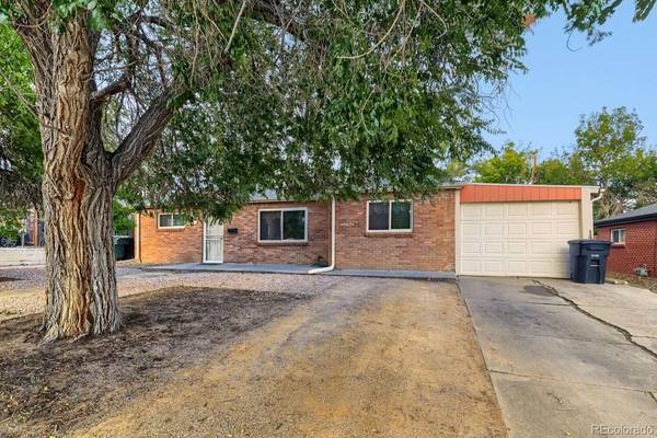 9390 Nagel DR, Denver, CO 80229