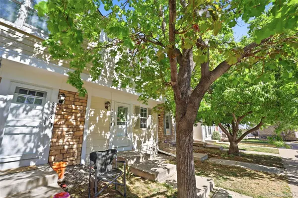 9509 Coal Mine AVE #B, Littleton, CO 80123