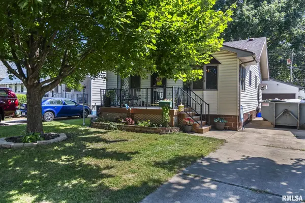 2036 N 7TH ST, Springfield, IL 62704