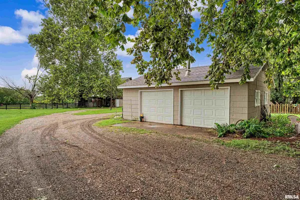 7789 N WILDLIFE DR, Hopedale, IL 61747