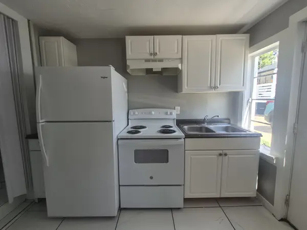 349 HICKORY HEIGHTS #B, Clarksville, TN 37040