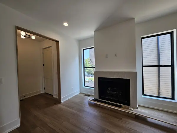 108B N 9th St, Nashville, TN 37206
