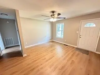 315 Pine Hill Dr, Hopkinsville, KY 42240