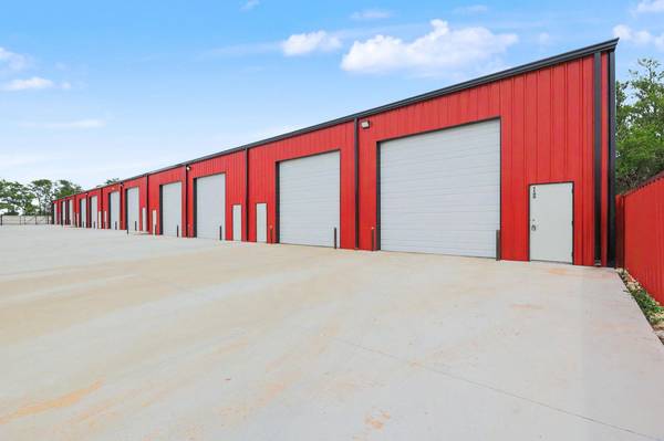 11301 W 53rd St N, Maize, KS 67101