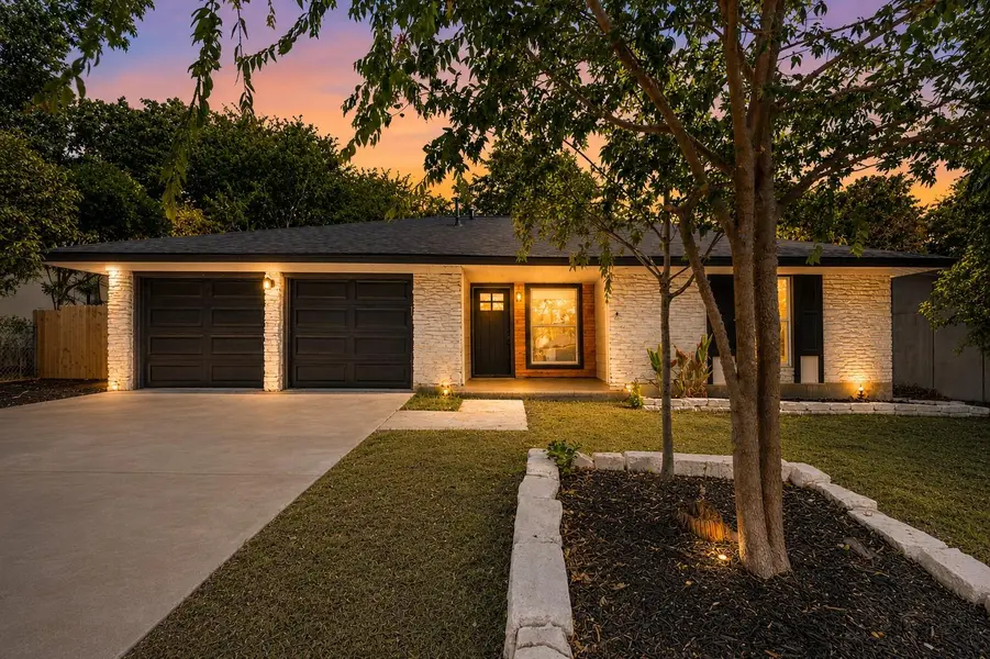 9847 Childress DR, Austin, TX 78753