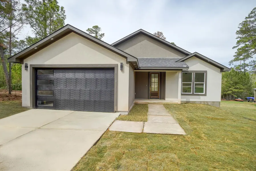 110 Mamalu, Bastrop, TX 78602