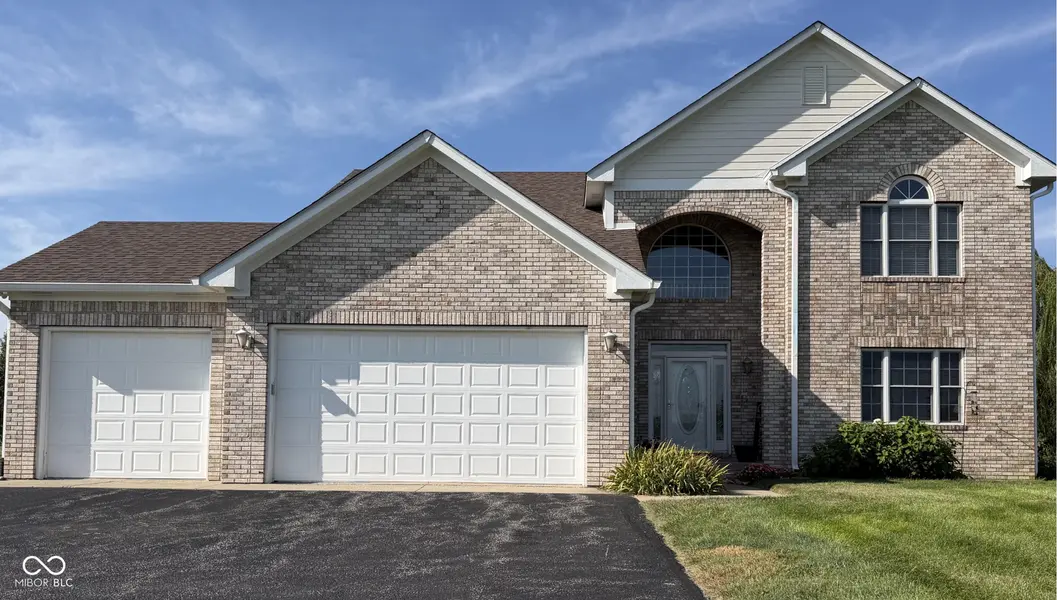 4674 E County Road 1000 N, Pittsboro, IN 46167