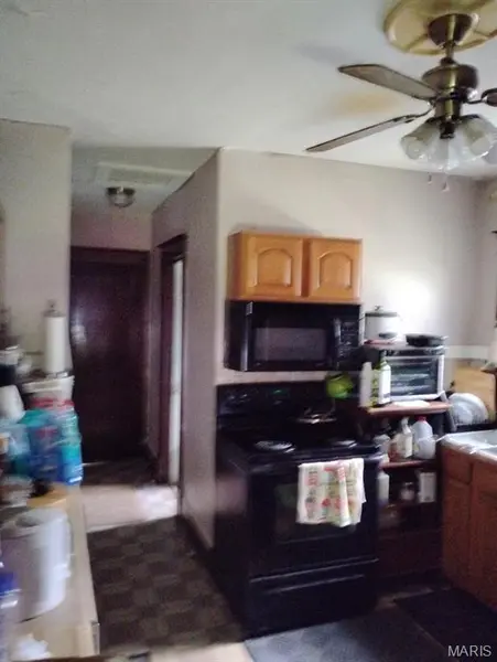 3311 Wismer RD, St Ann, MO 63074