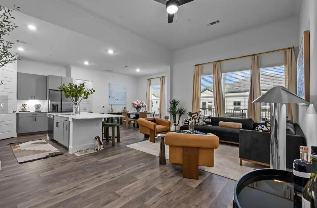 476 Suffield DR #128, Buda, TX 78610