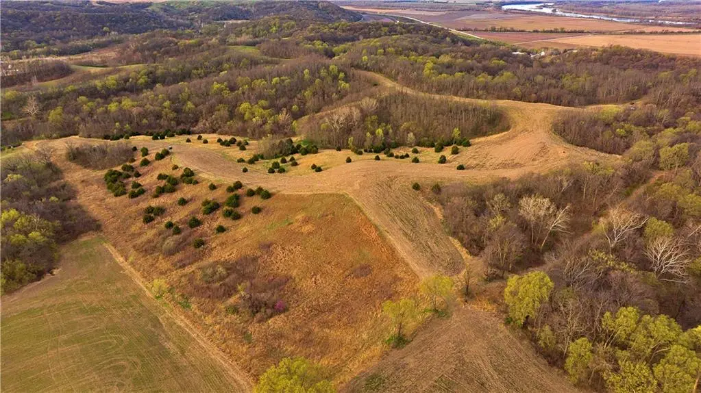 SW Old Highway RD, Rushville, MO 64484