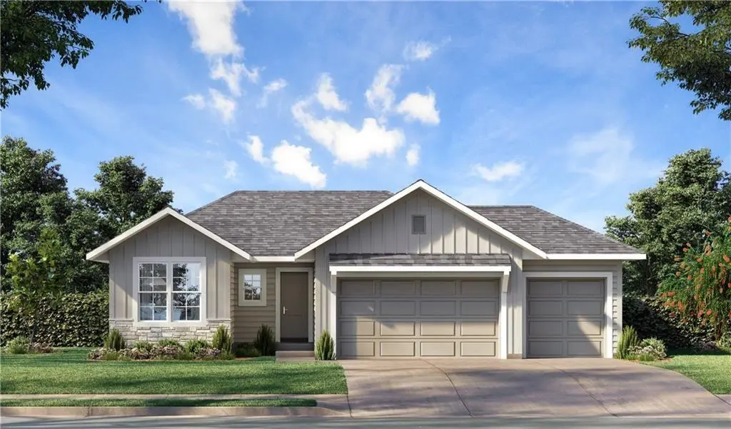 17127 W 168th PL, Olathe, KS 66062