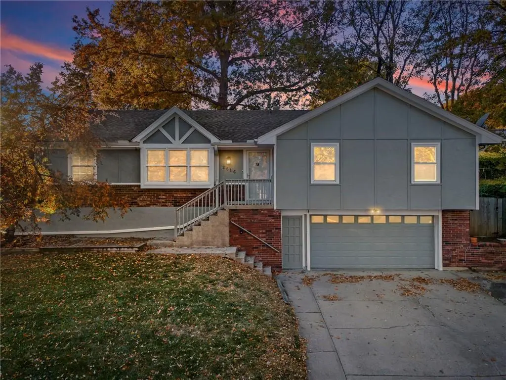 2616 S Whitney AVE, Independence, MO 64057