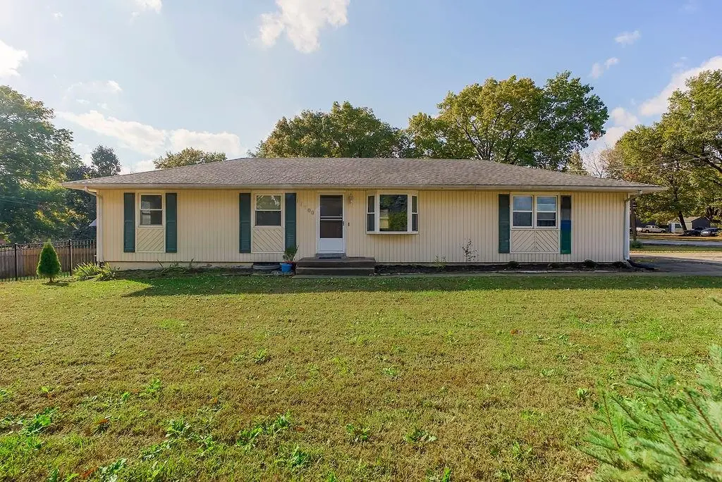 11700 Troost Ave AVE, Kansas City, MO 64131