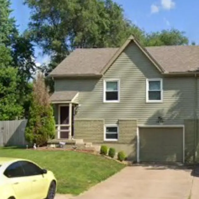 14101 W 88th PL, Lenexa, KS 66215