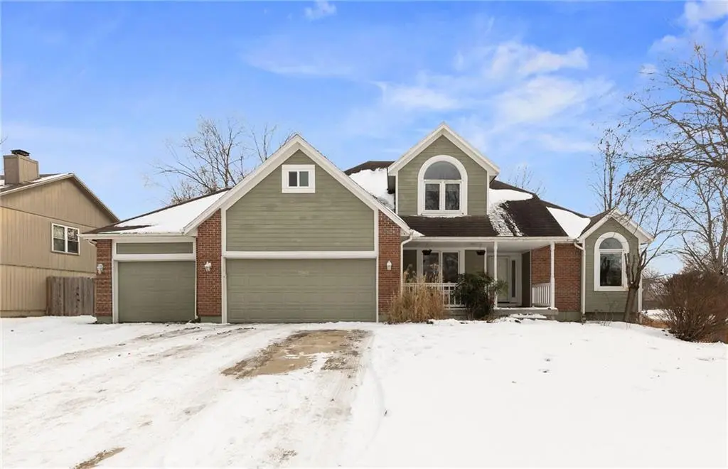 1519 Colt CIR, Raymore, MO 64083
