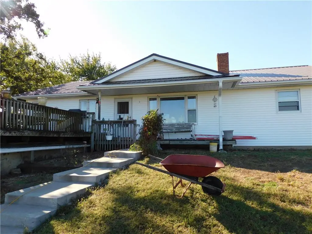 7658 310th RD, Everest, KS 66424