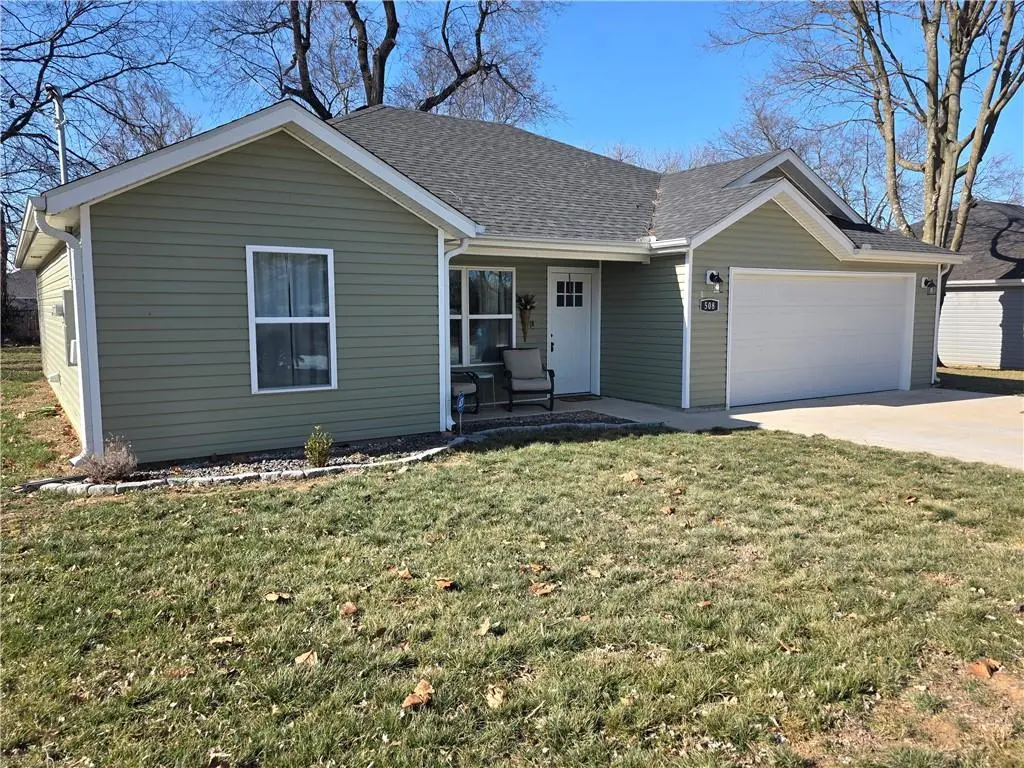 508 S Maple ST, Carterville, MO 64835