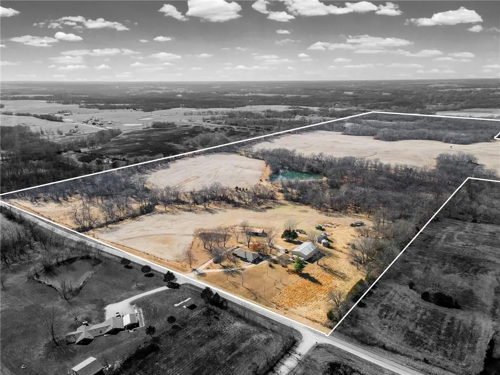 3919 State Route T HWY, Polo, MO 64671