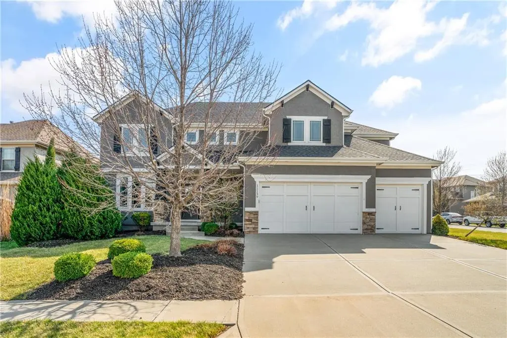 11139 S Hastings ST, Olathe, KS 66061